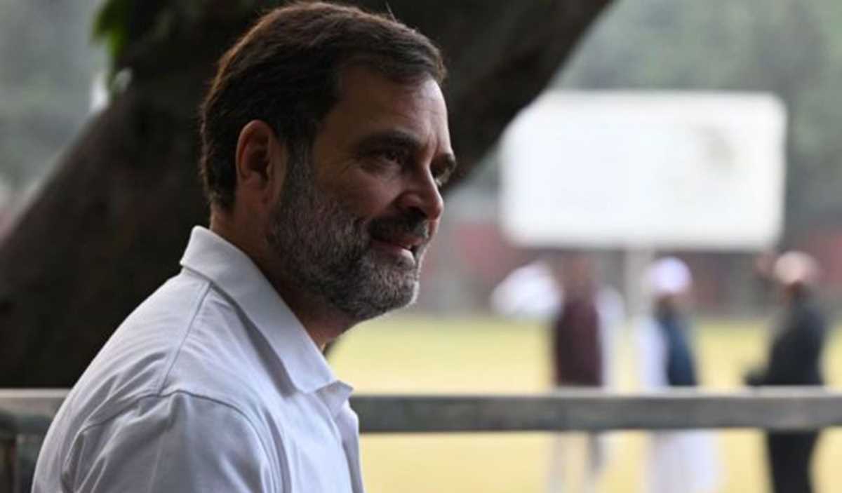 रेल किराया बढ़ाकर गरीब का दमन कर रही है सरकार :राहुल गांधी रेल किराया बढ़ाकर गरीब का दमन कर रही है सरकार :राहुल गांधी